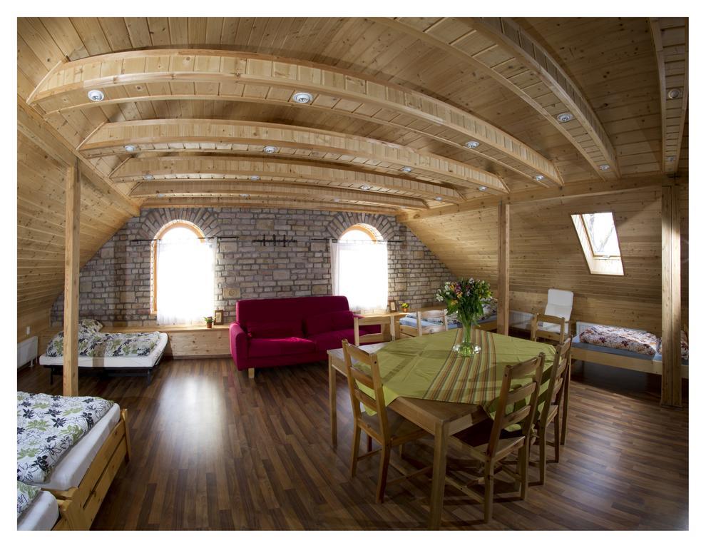 Cifrapince Es Vendeghaz Villa Tordas ภายนอก รูปภาพ
